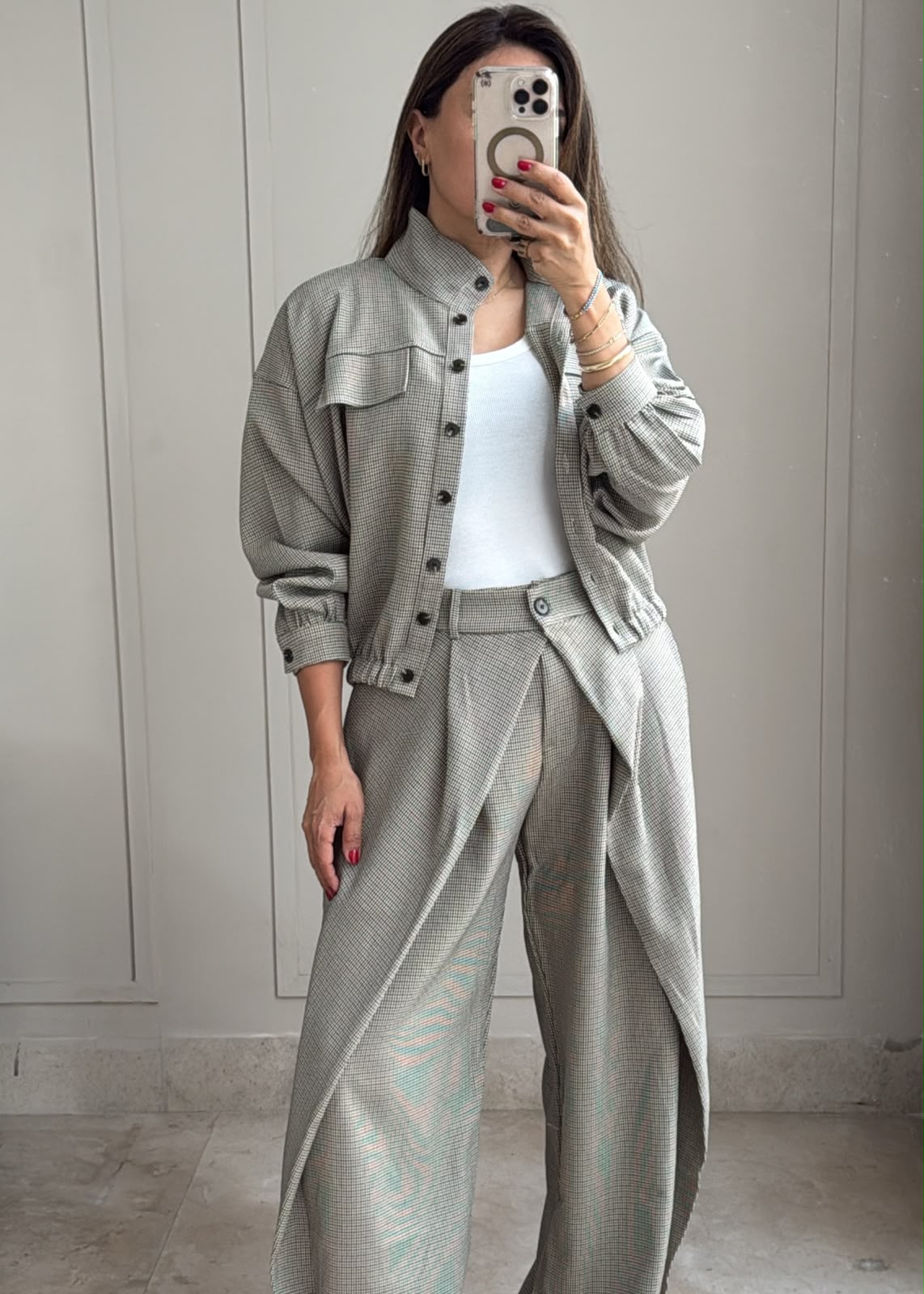 Sally Set