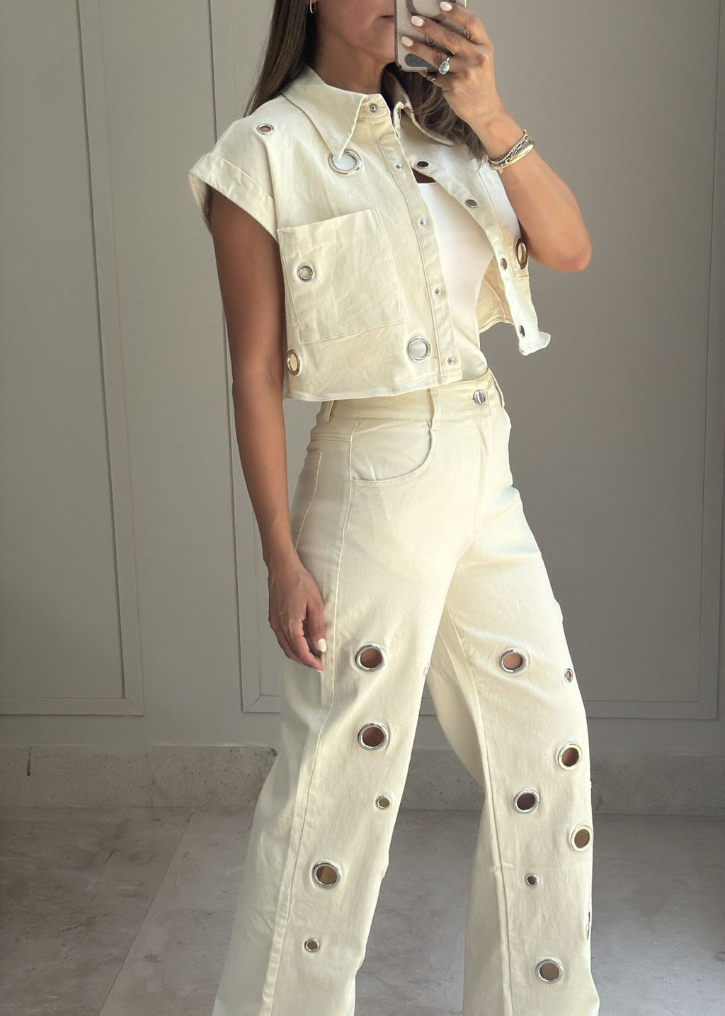 Luna Eyelet Set